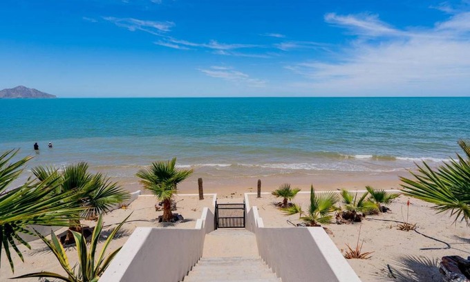 Villas de Las Palmas Casa | Beachfront condo for rent in Villas de Las Palmas San Felipe