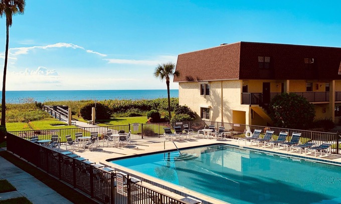 Avon By The Sea Condominio | HOGAR LEJOS DE HOGAR magníficas vistas al mar ya la piscina.