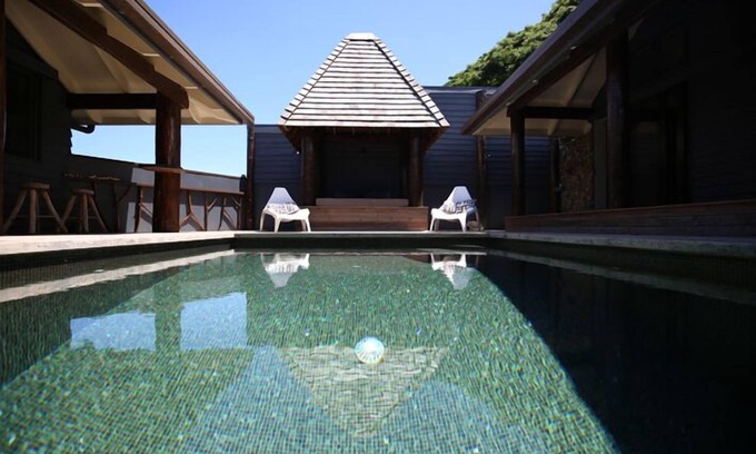Savusavu Villa | El Pod House, mármol piscina privada de azulejos, total privacidad