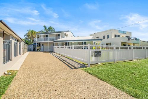 Slade Point Casa | Beachside Mackay, Lamberts Beach, Mackay