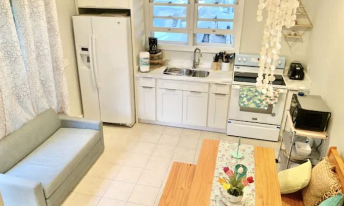 Kahala Apartamento | Beachside Studio in Kahala