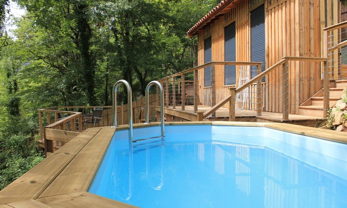Saint-Antonin Noble Val Chalet De Esquí | Hermoso chalet con piscina privada y terrazas al aire libre. ¡Para estrenar!