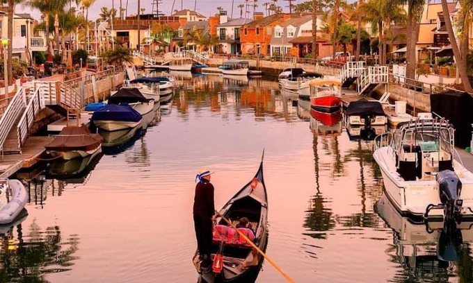 Naples Villa | Beautiful 2 Story Right by the Water, Ocean View