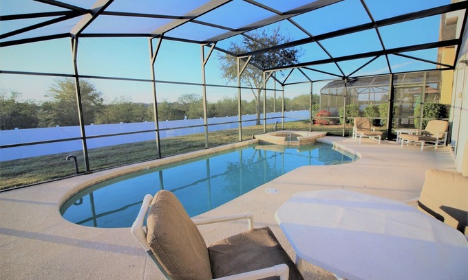 Marbella Casa | Hermosa 5BR 3. 5 baños piscina en casa