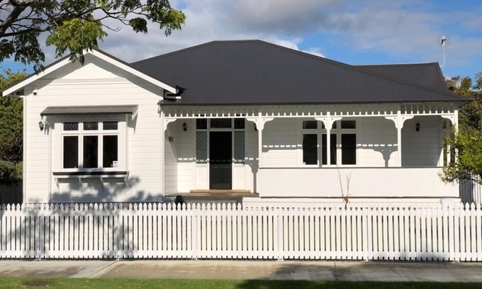 Napier Villa | Villa hermosa y modernizada