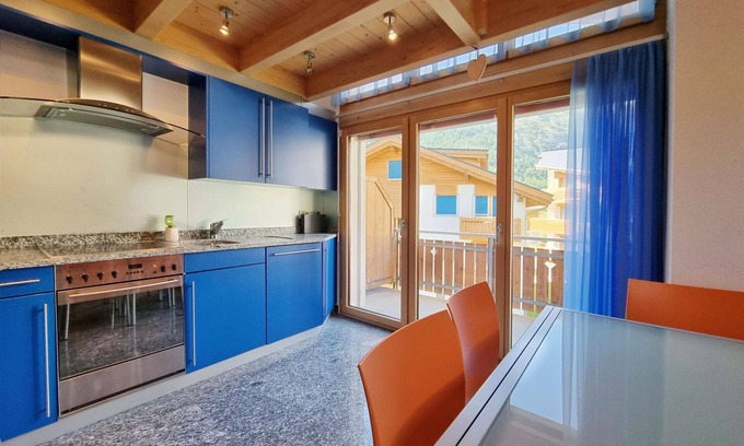 Saas-Fee Apartamento | Beautiful apartment for 8 guests with WIFI, TV and balcony