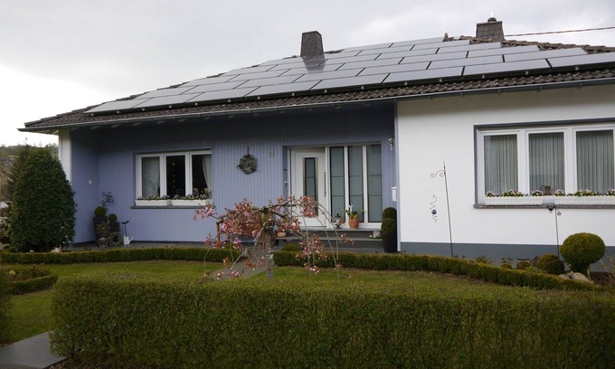 Niederehe Apartamento | Hermosa cómoda casa, de vacaciones en medio de la región de Eifel volcánica