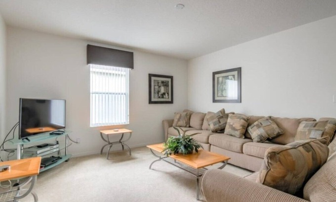 Legacy Park Villa | Beautiful Disney's pool villa