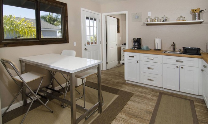 Carlsbad Apartamento | Custom Casa con piscina y vistas de los cañones hasta el océano.