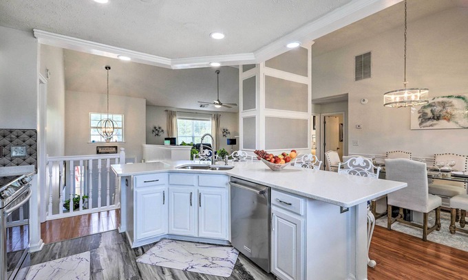 Hampton Casa | Beautiful Hampton Home w/ Gazebo & Backyard!