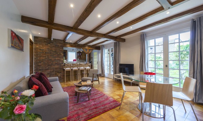 Vaires-sur-Marne Casa | Hermosa casa con gran jardín, cerca de París y Disneyland