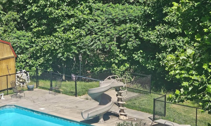 Mills River Casa | Beautiful house on the hill with private pool, hot tub and full work out room!