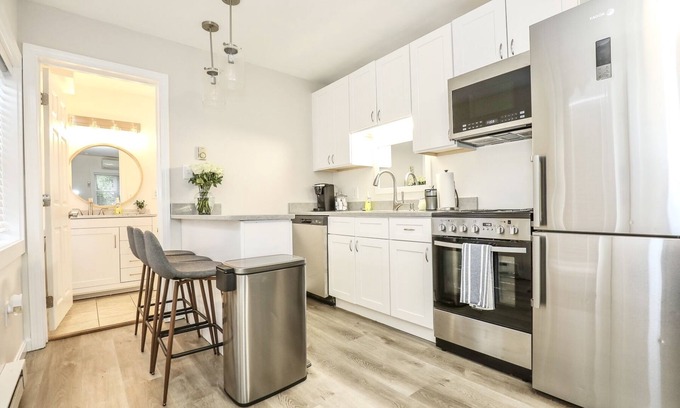 Winnisquam Casa | Beautiful Lake Views