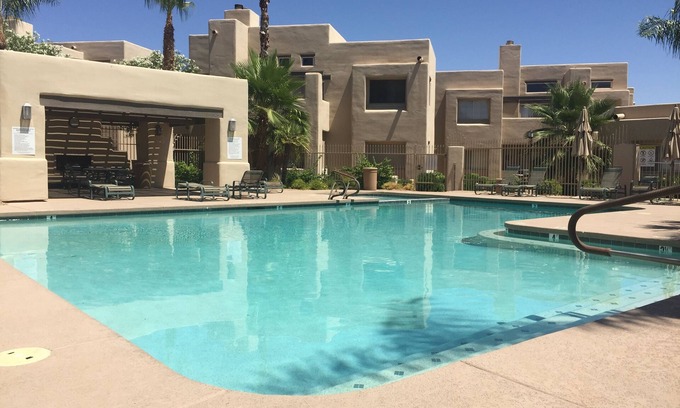 Central Scottsdale Condominio | Hermosa ubicación en el corazón de Scottsdale !!!