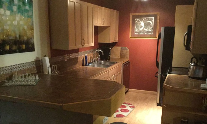 Turnagain Casa | Beautiful Midtown Charmer