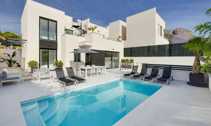 Polop Villa | Villa Blanka, amazing villa with private pool & Hot tube in Polop, Alicante