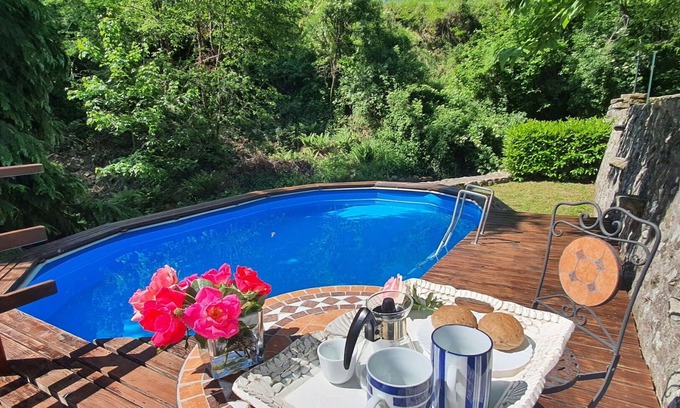 Casoli Villa | Estupenda casa de vacaciones privada con WIFI, piscina privada, TV, terraza y mascotas permitida