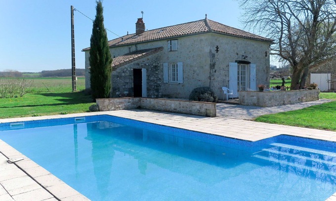 Penne-d'Agenais Villa | Casa de vacaciones privada con piscina privada, WIFI, TV, terraza, mascotas permitida, aparcamiento