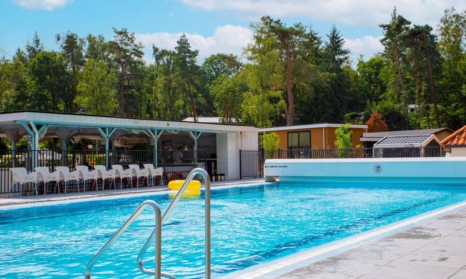 Municipality of Rhenen Casa | Maravillosa casa de vacaciones privada para 6 personas con piscina, WIFI, TV, terraza y aparcamiento