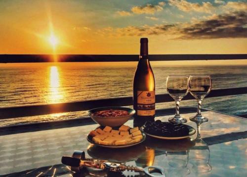 Kvariati Apartamento | Beautiful sea view apartment in Gonio