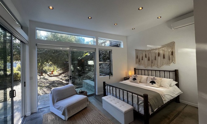 Topanga Casa | Beautiful Serene View Guesthouse - Los Angeles Beach 8min