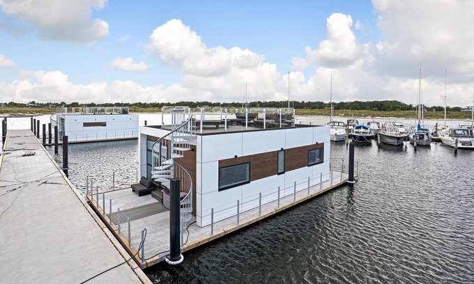 Grenaa Alquiler De Eote | Precioso barco en Grenaa con WiFi