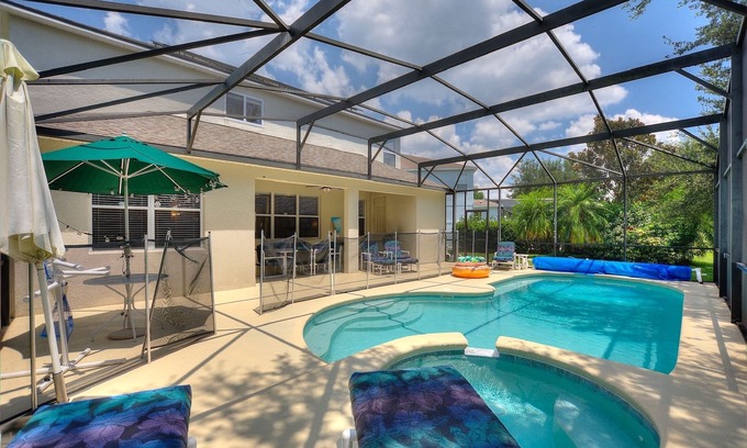 Legacy Park Villa | Hermosa villa, ubicada en Legacy Park, Davenport, FL, a 20 minutos de los parques.