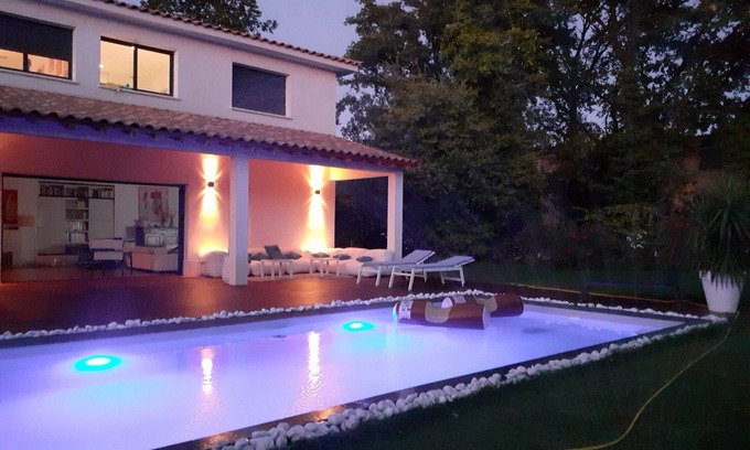 Sommieres Villa | HERMOSA VILLA DE 250 m2 PISCINA