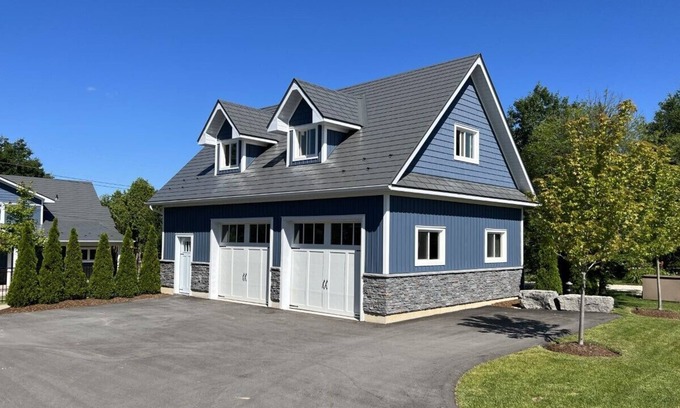 Grey Highlands Apartamento | Beaver Valley - Lake Eugenia - Carriage House Apartment - Skiing - Hiking