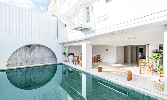 Talat Nuea Hotel | Bedline Hotel