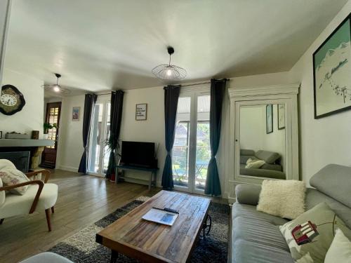 Luz-Saint-Sauveur Apartamento | Bel Appartement dans résidence cheminée/Jardin