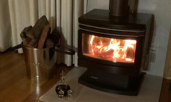 Flaxton Cabina | Belle's at Montville