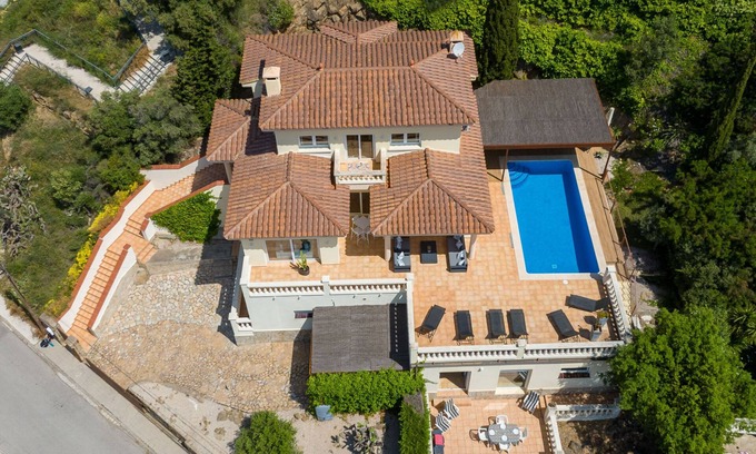 El Mas Isaac Casa | Belle vue by Interhome