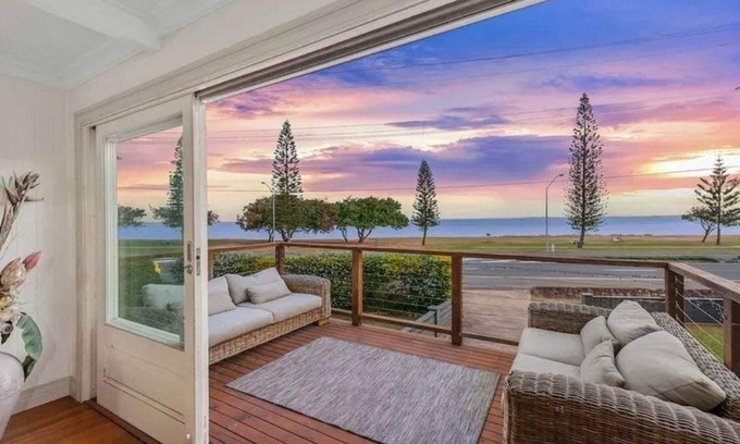 Clontarf Casa | Bells Beach Bungalow