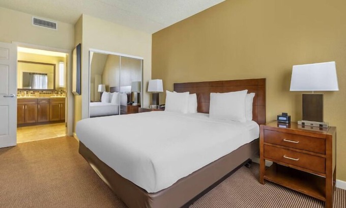 South Lake Tahoe Hotel | Best Place to Stay in California! 2 Comfortable Units, Outdoor Pool, Parking!