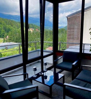 Sinaia Apartamento | Best View Ap with Parking And 2 Bathrooms