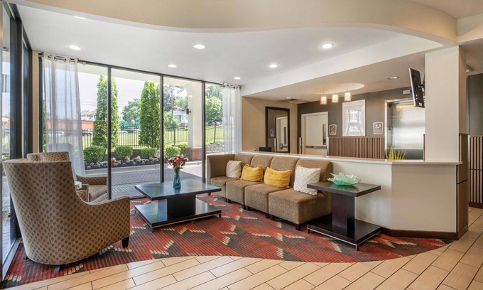 Berwyn Hotel | Best Western Plus College Park Hotel