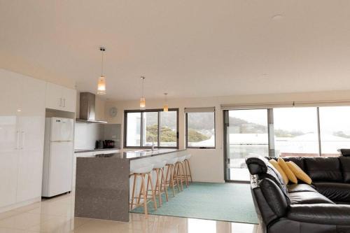 Bicheno Casa | Bicheno Sands-space and the sea