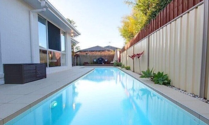 Sandstone Point Casa | BIG Family home, Bribie Holidays, Sandstone Point Hotel Events!
