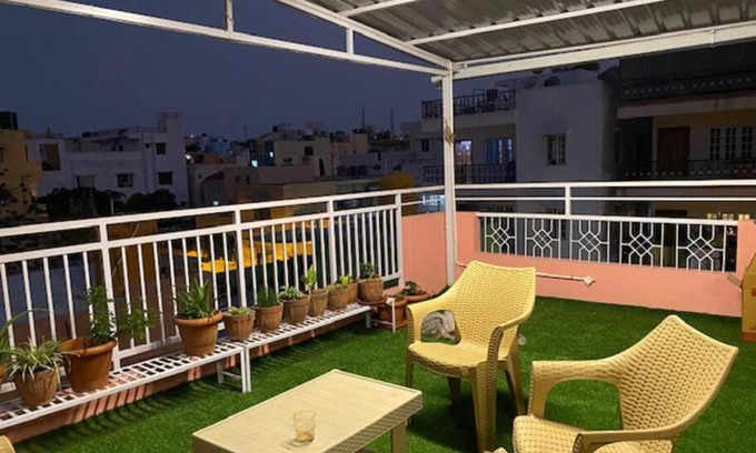 Hebbal Apartamento | Big Studio rooms with patio-only for Girls& couple