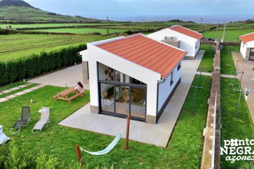 Altares Casa | Bird House by PontaNegraAzores