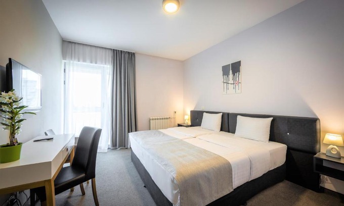 Novi Beograd Hotel | BLEECKER Hotels