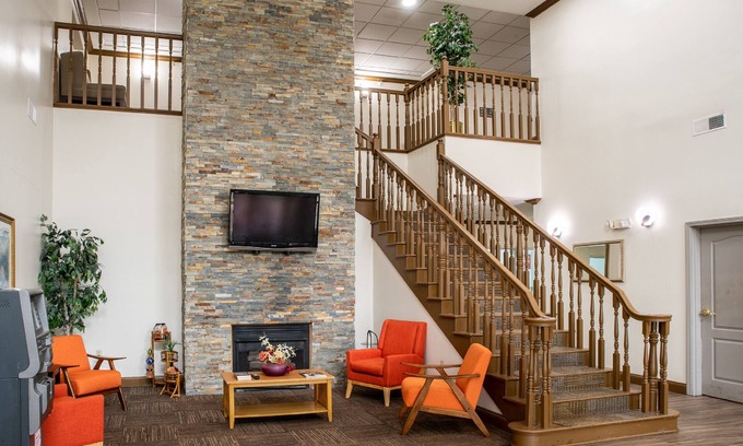 Marion Hotel | BlissPoint Inn & Suites