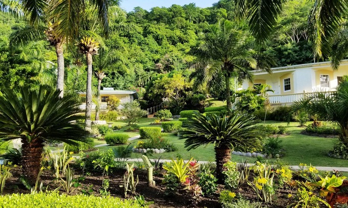 Morne Rouge Hotel | Blue Horizons Garden Resort