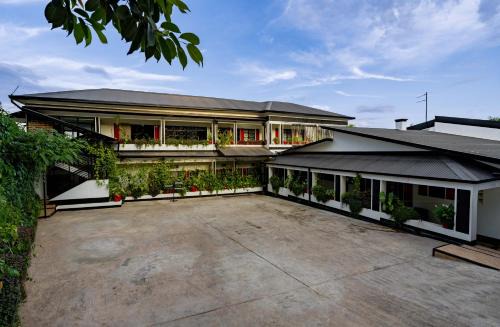 Kigali Hotel | Blue Veil Villa Hotel