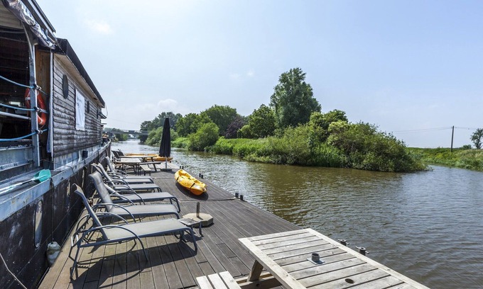 Noordschote Alquiler De Eote | Escapada en barco cerca del lago