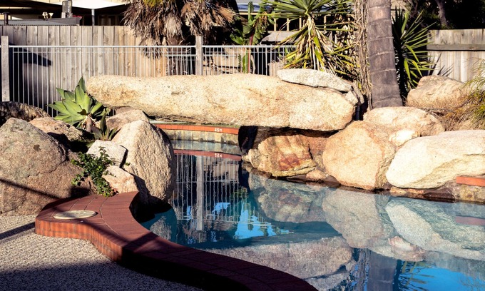 Ocean Grove Hotel | Boat Ramp Motel