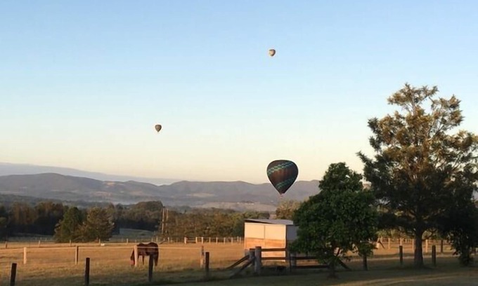 Lovedale Casa | De Bob Balcón Lovedale