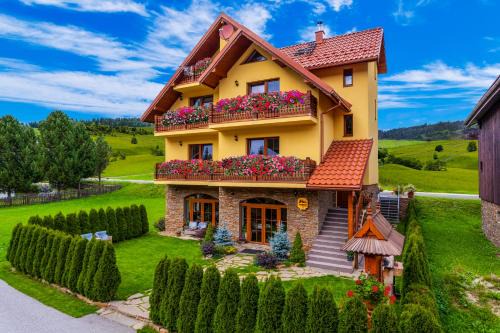 Zdiar Hotel | Boutique Hotel Budzak