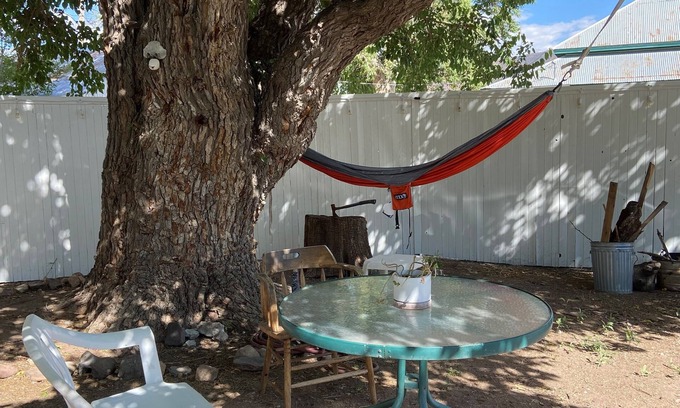 Patagonia Cabaña | Box T Bunkhouse